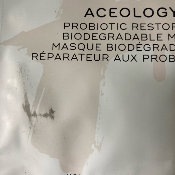 Aceology Probiotic Restoring Eye Mask - Picture 6 of 6